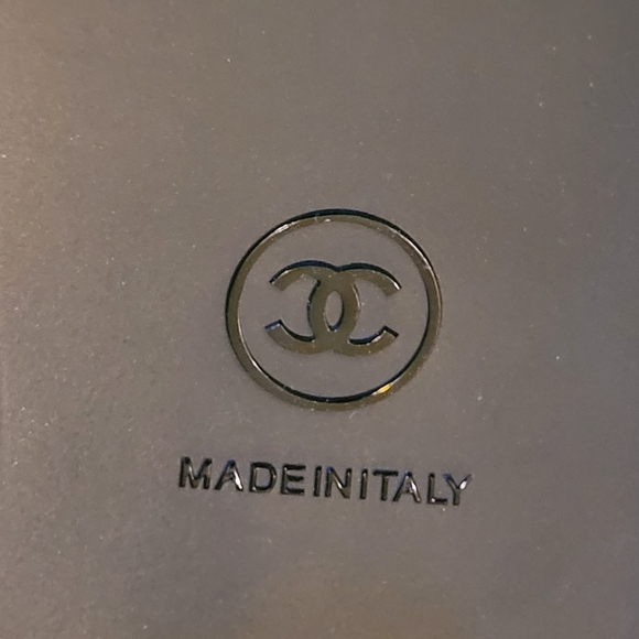 Authentic Chanel Moccasins Women's Loafers Size 38.5 White Leather - Picture 11 of 14